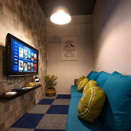 ヴィブラント ホステル コタキナバル エクステリア 写真